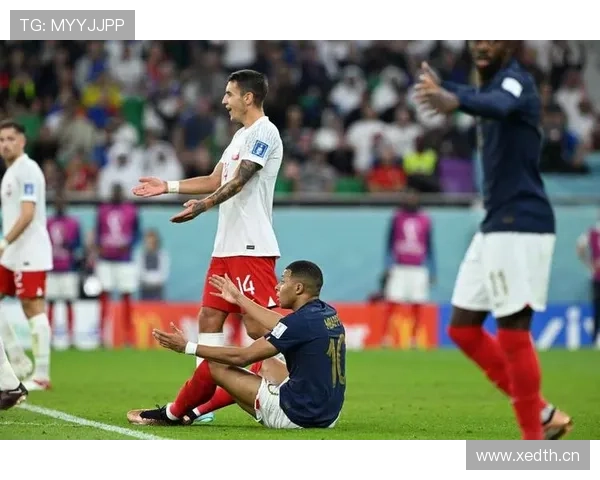 莱万 vs 姆巴佩：终结效率与战术角色差异