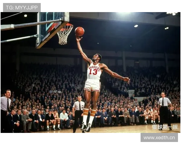 张伯伦内线统治力如何改变现代中锋战术定位